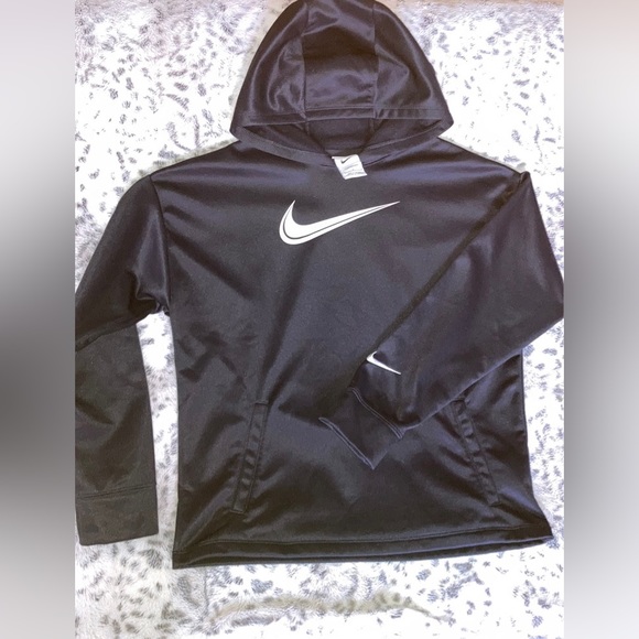 Nike Girls' Therma-Fit Hoodie, Kids', Pullover, Kangaroo Pocket - Picture 3 of 6